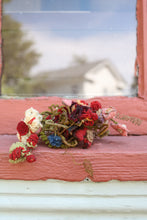 Load image into Gallery viewer, Antique mourning wreath bundle